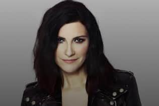  The Enchanting Milan: Laura Pausini Brings Her Voice of Gold to Thailand!